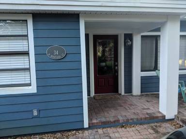 Main picture of 34 W Rosevear St