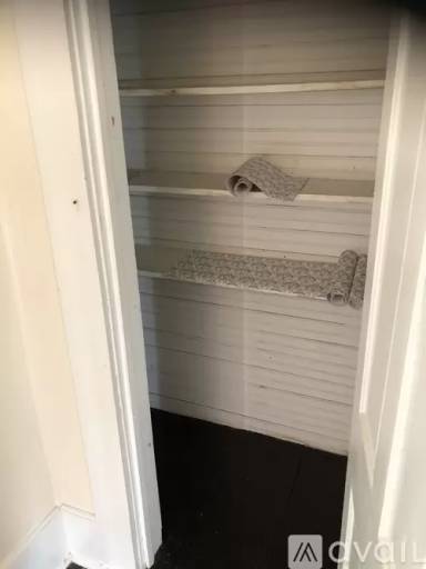 Main picture of 207 Calhoun St