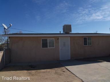 Main picture of 74616 Baseline Rd