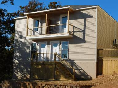 Main picture of 621 Poplar St