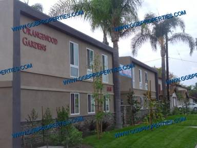 Main picture of 8160 Orangewood Ave