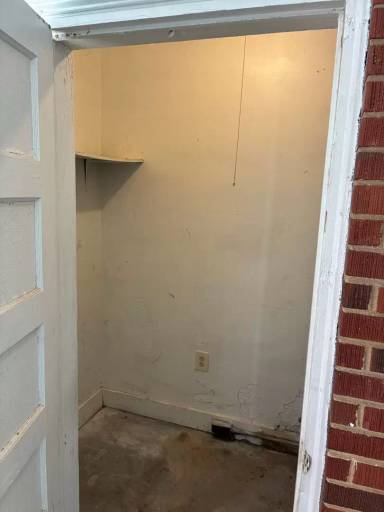Main picture of 4000 Winfield Dr