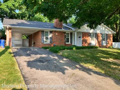 Main picture of 832 Summerville Dr