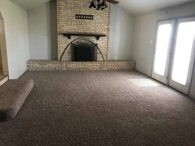 Main picture of 1607 Pease St