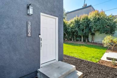 Main picture of 3884 Alsace Ave