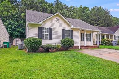 Main picture of 2232 Blue Hampton Ln