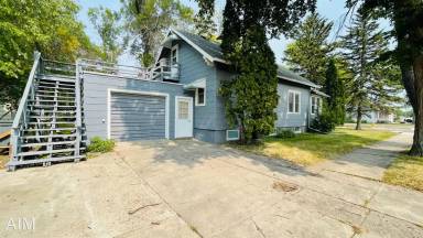 Main picture of 1528 S Grant St