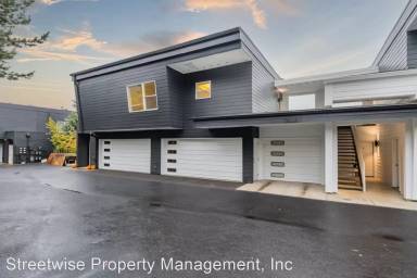 Main picture of 7448 S Virginia Ave