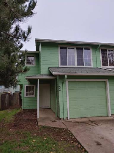 Main picture of 78 Lea Ave