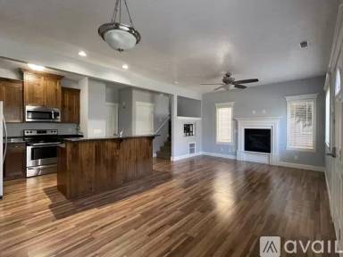 Main picture of 538 W 1595 N