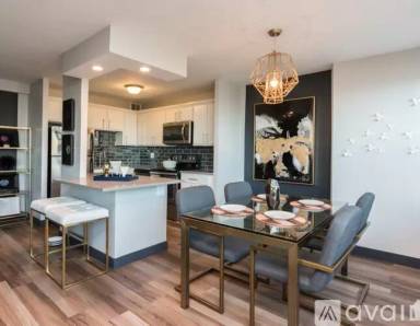 Main picture of Eleven Thirty