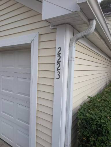 Main picture of 2233 Oak Hill Village Ln