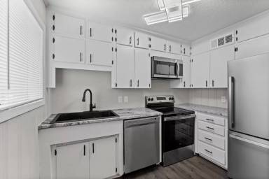 Main picture of Westgate Apartments