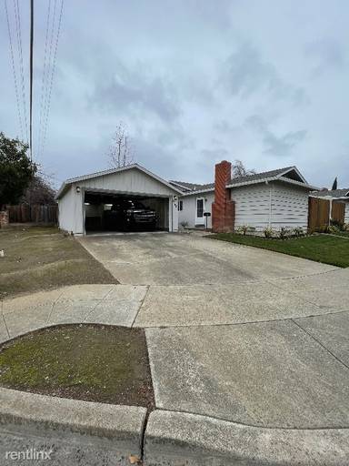 Main picture of 2894 David Ave