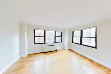Main picture of 142 E 33rd St