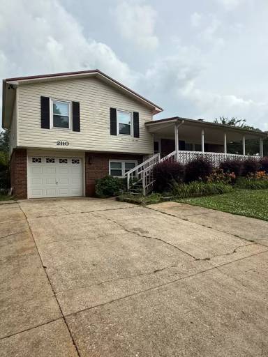 Main picture of 2110 Hinton Dr