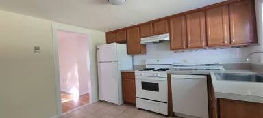Main picture of 47 Manzella Ct