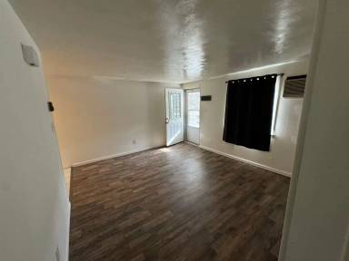 Main picture of 606 Millers Run Rd