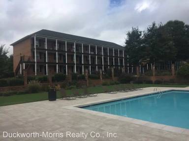 Main picture of Riverbend Commons