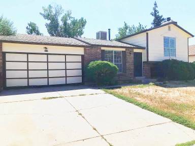 Main picture of 4618 Fontana Way