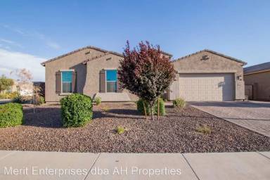 Main picture of 3953 E Chestnut Ln