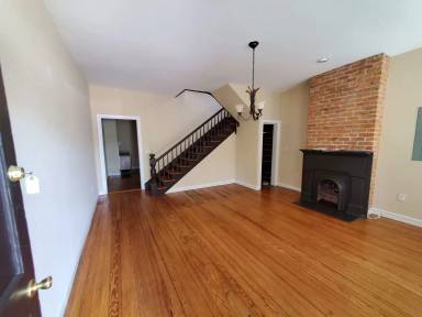 Main picture of 532 N 21st St