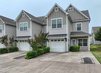 Main picture of Maple Ridge Townhomes