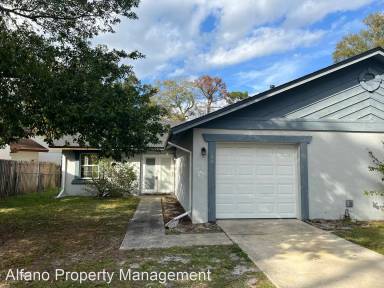 Main picture of 200 N Griffin Dr
