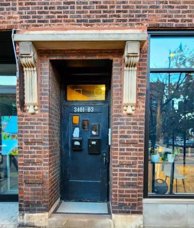 Main picture of 3403 N Broadway St