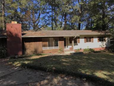Main picture of 1932 Bellewood Rd