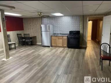 Main picture of 225 Main St