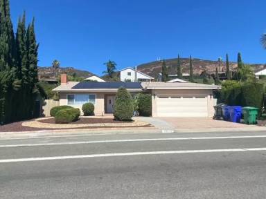 Main picture of 7515 Golfcrest Dr