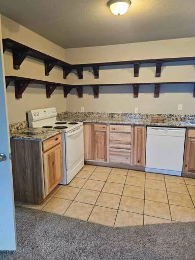 Main picture of 120 County Road 3580