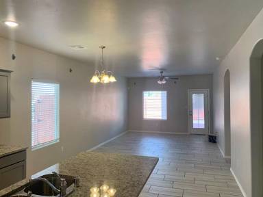 Main picture of 7048 Chaco St