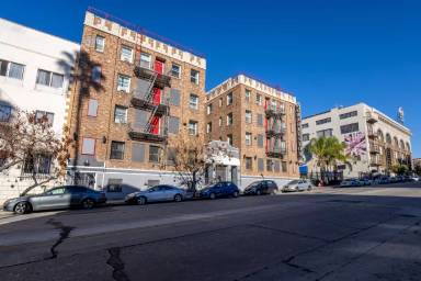 Main picture of The Charleston Apartments