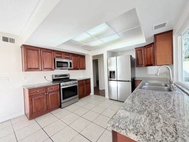Main picture of 7362 Brian Ln
