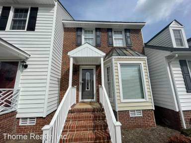 Main picture of 100 Windermere Cir