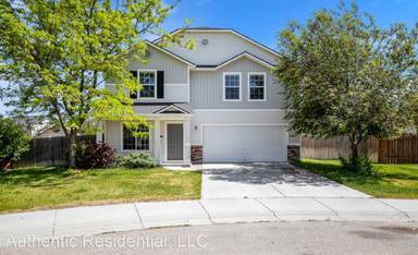 Main picture of 545 W Nanny Berry Pl