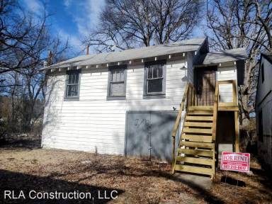 Main picture of 1603 W Long 17th St