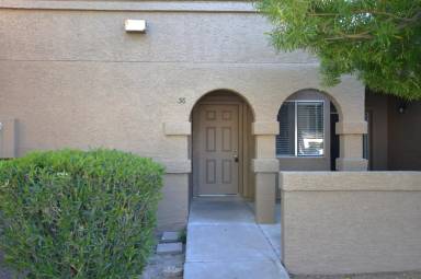 Main picture of 875 S Nebraska St Apartments