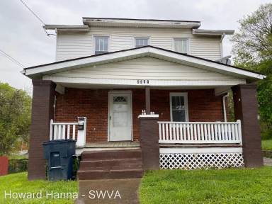 Main picture of 2411 Clifton St NW