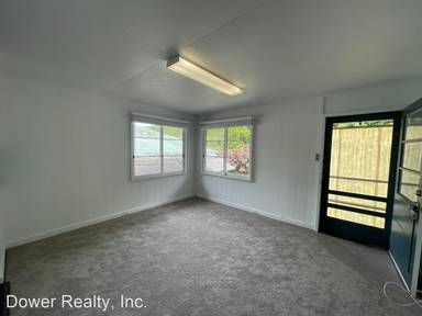 Main picture of 2949 Booth Rd
