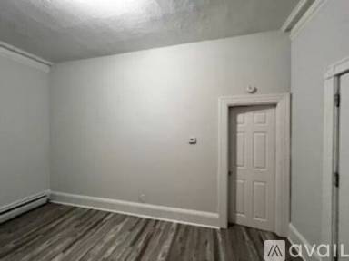 Main picture of 32 Forest St
