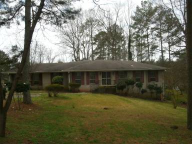 Main picture of 345 Fielding Ct SW
