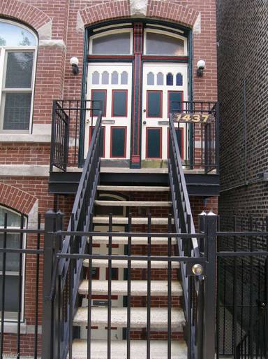 Main picture of 1439 N Paulina St