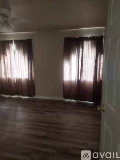 Main picture of 601 Walnut St
