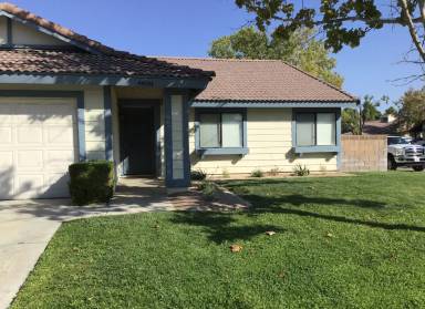 Main picture of 44044 Fine St