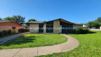 Main picture of 8008 Clear Springs Rd
