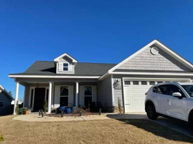 Main picture of 127 Radcliff Dr