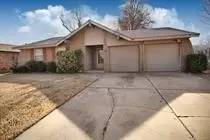 Main picture of 620 Winding Ln